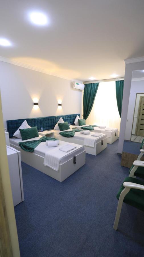 Sharq Hotel Urgench Exteriör bild