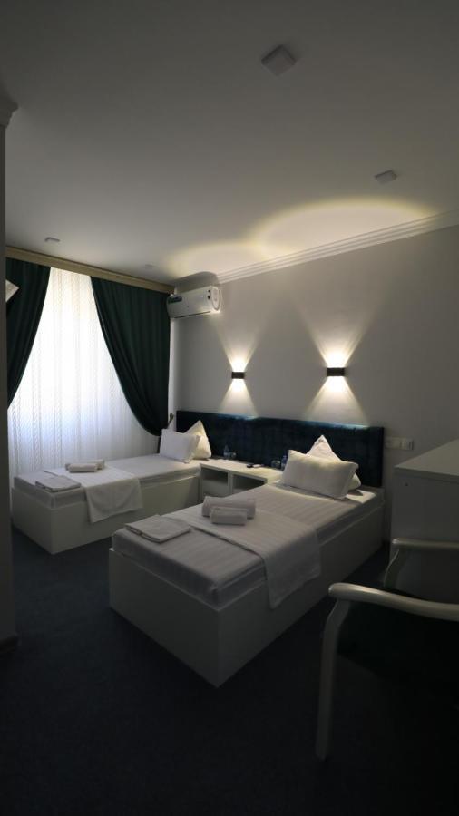 Sharq Hotel Urgench Exteriör bild